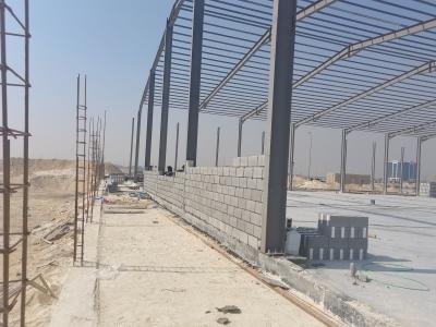 اختيار المواد المناسبة لهياكل الهناجر في أبها وخميس مشيط